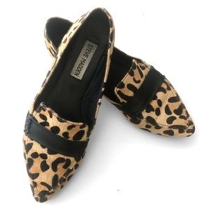 LEOPARD POINTED TOE LOAFERS / FLATS